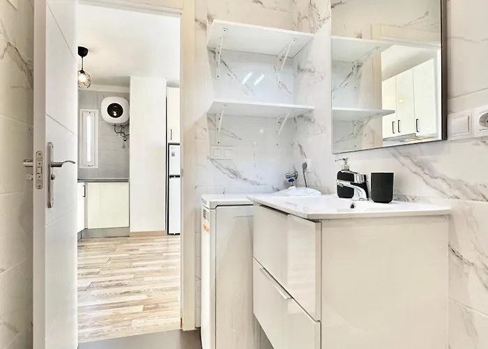 Torres De Yomely - Y2g * Πλάγια ντε λας Αμέρικας